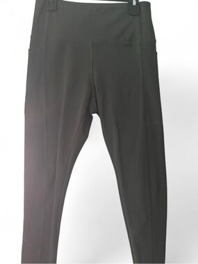 Danskin Olive Greeb Leggings